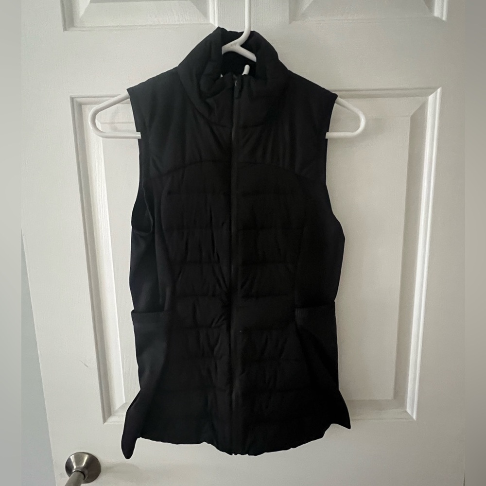 lululemon athletica Black Puffer Vest